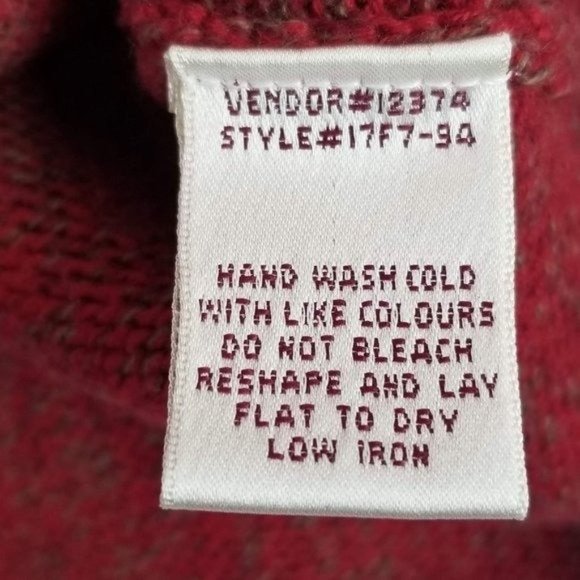 Northern Reflections Christmas Cardigan Sweater - Picture 6 of 7